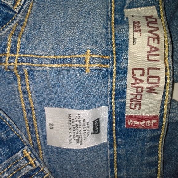 Levi's Capris Women's Plus Size 20 - Picture 3 of 3